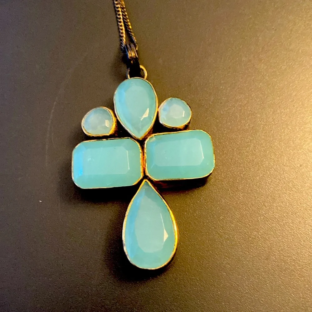 Blue Stone Necklace - Picture 1 of 2